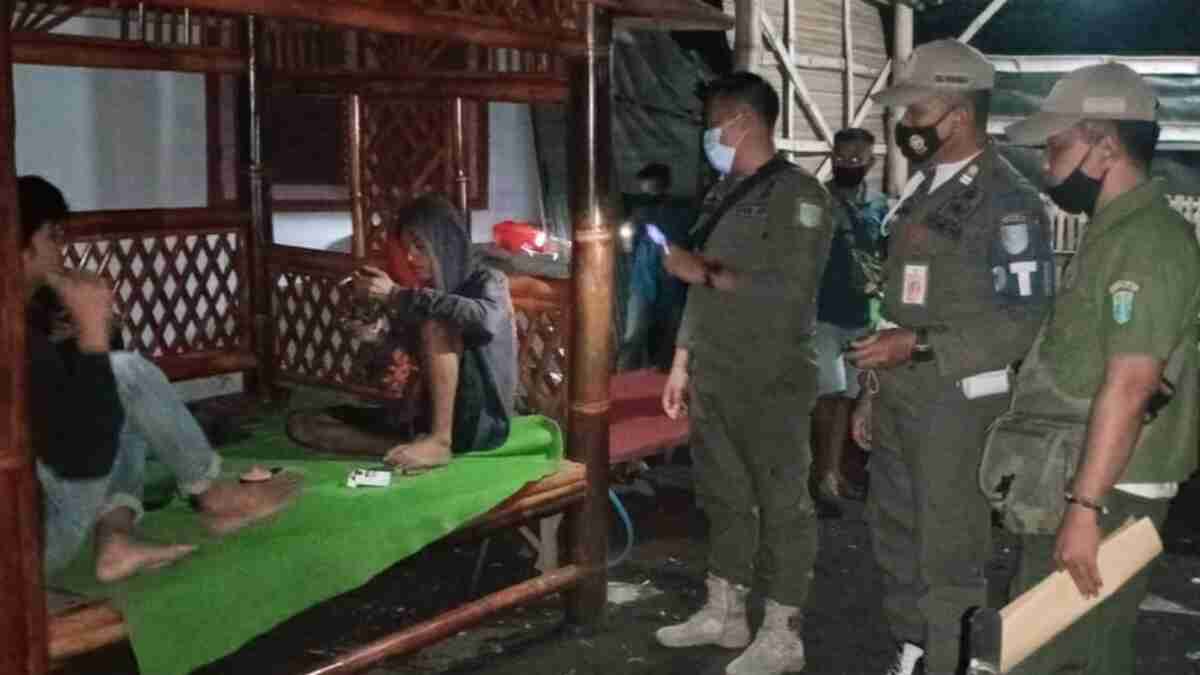 Delapan Pemandu Lagu Diamankan dari Warung Remang-remang Probolinggo