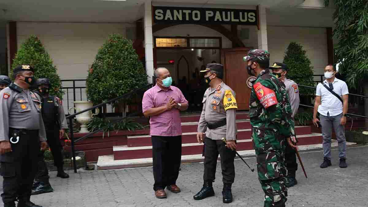 Pastikan Keamanan saat Jemaat Kristiani Lakukan Ibadah, Dandim dan Kapolres Probolinggo Lakukan Pengecekan